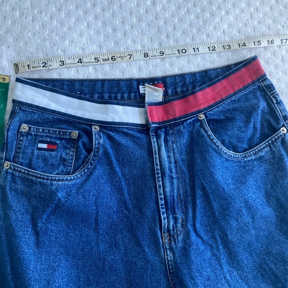Tommy Hilfiger Jeans - Picture 5 of 10